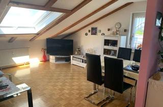 Wohnung mieten in Salzstr., 85622 Feldkirchen, Lichtdurchflutete 2 1/2-Zimmer-DG-Wohnung