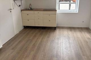 Wohnung mieten in Schmiedestraße 26, 58300 Wetter, Alltagstaugliche 3-Zimmer-Wohnung in Wetter (Ruhr)
