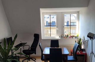 Wohnung mieten in Haid-Und-Neu-Straße, 76131 Oststadt, Schöne Altbauwohnung mit 2 Zimmern in der Karlsruher Oststadt