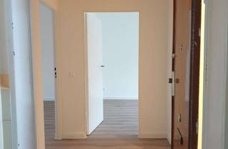 Wohnung mieten in 12169 Steglitz, Wunderschöne 2-Zimmer-Wohnung mit Balkon und Einbauküche in Berlin-Steglitz