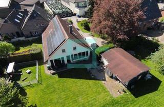 Haus kaufen in 46459 Rees, Wohnen und Arbeiten in Rees-Esserden: Wohnhaus mit Hoffläche auf 1.682 m² Grund