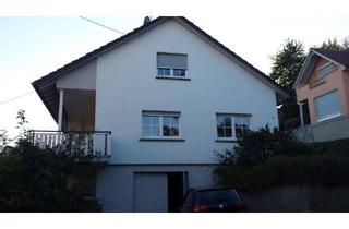 Mehrfamilienhaus kaufen in 79235 Vogtsburg, Mehrfamilienhaus in Vogtsburg im Kaiserstuhl mit schöner Aussicht und Grünfläche