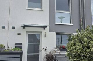 Reihenhaus kaufen in Pfarrer-Kamp-Weg 21, 41238 Giesenkirchen, Modernes Reihenhaus in MG-Giesenkirchen