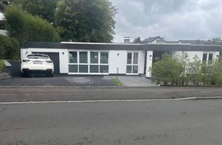Haus kaufen in 53797 Lohmar, Hochwertiger Bungalow mit 148 qm Wohnfläche