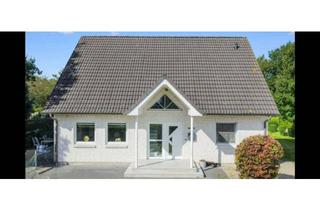 Einfamilienhaus kaufen in Am Spielplatz, 25862 Goldelund, Einfamilienhaus mit Doppel-Carport