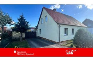 Haus kaufen in 16259 Bad Freienwalde, Für Ihre Familie - Eigenheim mit Garten