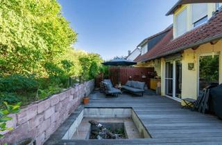 Haus kaufen in 90584 Allersberg, Traumhafte DHH mit riesigem Garten und Lagerfeuerplatz