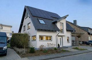Haus mieten in 41352 Korschenbroich, Ihr neues Zuhause: Einfamilienhaus mit Pool, Wärmepumpe, PV Anlage und Kamin