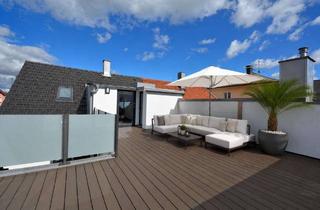 Wohnung kaufen in 83278 Traunstein, Haus im Haus mit Pool, Dachterrasse & privatem Aufzug - Traunstein