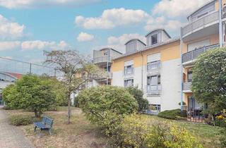 Wohnung kaufen in 16761 Hennigsdorf, Bezugsfreie 2-Zimmer-Dachgeschosswohnung mit Balkon & Garagenstellplatz