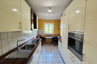 Wohnung kaufen in 58706 Menden, gepflegte 2- Zimmer-Eigentumswohnung mit Terrasse, Garten & Stellplatz
