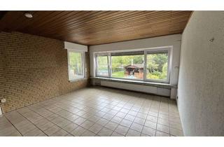 Wohnung kaufen in 49074 Gartlage, Grüne Idylle trifft modernen Wohnkomfort: 3-Zimmer-Wohnung mit Traumgarten, Gartenhaus und Pool