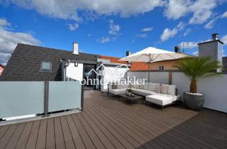 Wohnung kaufen in 83278 Traunstein, Haus im Haus mit Pool, Dachterrasse & privatem Aufzug - Traunstein