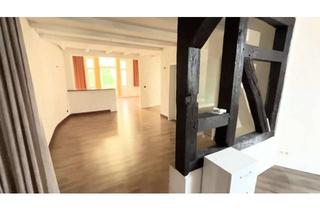 Wohnung mieten in Johannesstr. 08, 38350 Helmstedt, Saniert: Traumhafte 3,5-Zi.-Altbauwohnung mit Kamin, EBK & Balkon - ideal für Paare & Homeoffice
