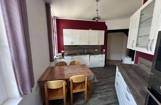 Wohnung mieten in Johannesstr. 08, 38350 Helmstedt, Sanierte, großzügige 3,5-Zimmer Altbauwohnung mit Balkon in zentraler, ruhiger Lage