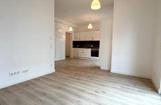 Wohnung mieten in Schwartauer Allee, 23554 St. Lorenz Nord, moderne 2 Zimmer-Erdgeschoss Wohnung mit Wintergarten in zentraler Lage