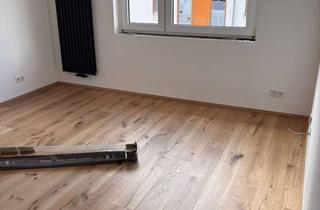 Wohnung mieten in Deutz-Mülheimer Straße 308, 51063 Mülheim, Mülheim: Moderne 2-Zimmer-Wohnung mit Balkon