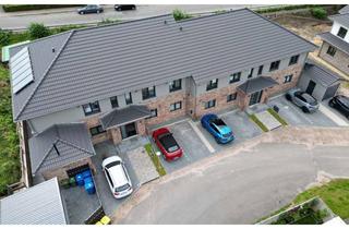 Wohnung mieten in 25746 Heide, Attraktive 3-Zi.Wohnung / Energieeffizient / Sackgassenlage in Heide