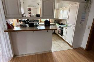 Wohnung mieten in 74206 Bad Wimpfen, Attraktive Wohnung mit vier Zimmern plus Balkon und Garage in Bad Wimpfen