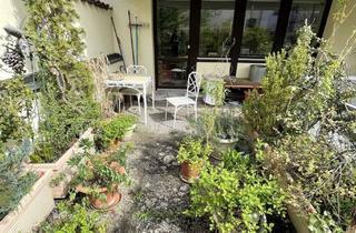 Wohnung mieten in 90408 Nürnberg, Frisch sanierte und voll möblierte 1-Zimmer-Wohnung mit 22 m² Terrasse in der engeren Innenstadt