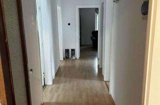 Wohnung mieten in Waldschlucht 13 A, 21149 Neugraben-Fischbek, 3-Zimmer für Ü50 Person(en)