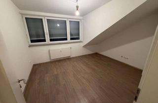 Wohnung mieten in Hausdorffstraße Wohnung, 53129 Dottendorf, 2-Zimmer Dachgeschoss-Wohnung im schönen Kessenich