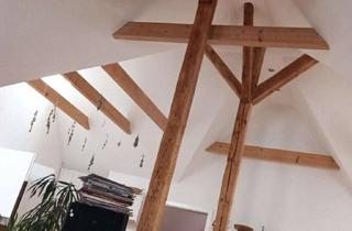 Wohnung mieten in 33613 Innenstadt, Großzügige 3-Zimmer-Dachgeschosswohnung an der Jöllenbecker Straße