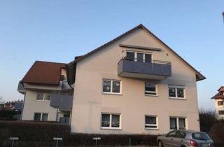 Wohnung mieten in Georg-Wagner-Weg 11, 89233 Neu-Ulm, Geschmackvolle Dachgeschosswohnung mit drei Zimmern sowie Balkon und EBK in Neu-Ulm-Pfuhl