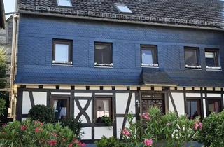 Bauernhaus kaufen in Forsthausstraße, 56290 Dommershausen, Hunsrück: Fachwerkjuwel von 1794 - prämiertes Bauernhaus mit Scheune, Hof & Ferienwohnungspotenzial