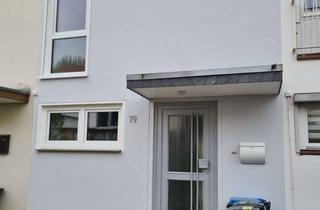 Haus mieten in 37574 Einbeck, Reihenmittelhaus mit 4 Zimmern in Einbeck