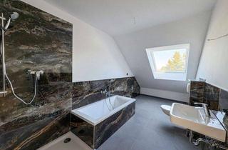 Wohnung kaufen in 04552 Borna, EIN ZUHAUSE MIT LICHT UND STIL | Moderne Dachgeschosswohnung mit 4 Zimmern und Balkon in Borna