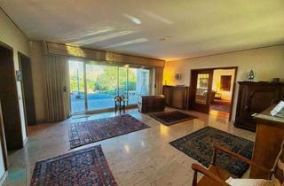 Einfamilienhaus kaufen in 42349 Wuppertal, ***Platz, Privatsphäre, Potenzial – charaktervolles Anwesen mit Garten und Schwimmbad