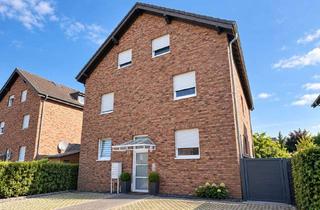 Wohnung kaufen in 50129 Bergheim, Großzügige 100-m²-Dachgeschosswohnung mit Balkon, Garten-Sondernutzungsrecht & Stellplatz