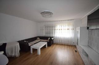 Wohnung kaufen in Baccaratstraße 1-3, 76593 Gernsbach, ** Provisionsfrei für den Käufer ** Großzügige Wohnung / aktuell vermietet