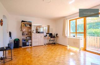 Wohnung kaufen in 85560 Ebersberg, Gepflegte 2-Zimmer-Wohnung mit Westbalkon & Blick ins Grüne
