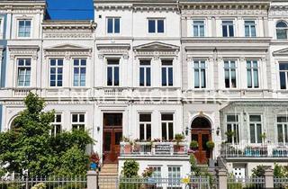 Wohnung kaufen in 28203 Fesenfeld, Ruhige 2-Zimmer-Wohnung im „Viertel“ mit Gartenblick, Terrasse & Ausbaureserve