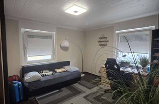 Wohnung kaufen in Bahnhofstraße 45, 78224 Singen, Zentrale 2,5-Zimmer-Wohnung in Singen möbliert mit Einbauküche, sofort verfügbar