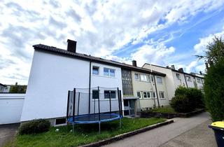 Wohnung kaufen in Rotkelchenweg, 70734 Fellbach, Großzügige, renovierungsbedürftige 4-Zimmer-Wohnung mit Top-Grundriss, Balkon & Garage