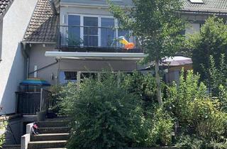 Wohnung kaufen in 76149 Neureut, Bezaubernd - im Grünen - großer Garten - ruhige Lage