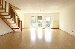 Wohnung kaufen in 66740 Saarlouis, Großzügige Maisonette-Wohnung mit Balkon, Garten, Garage und Stellplatz in ruhiger Lage von Saarloui
