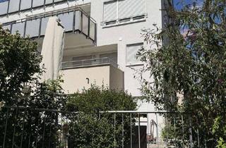 Wohnung kaufen in 70736 Fellbach, Attraktive 4 Zimmer-Wohnung mit großzügigem Süd-/Ost-Balkon und Tiefgaragen-Stellplatz!