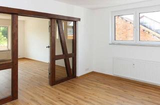 Wohnung mieten in 36041 Fulda, Stilvolle sanierte 4-Zimmerwohnung mit großzügigem Südbalkon und traumhafter Aussicht