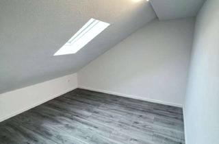 Wohnung mieten in Hauptstraße 144a, 74889 Sinsheim, 2-Zimmer-Dachgeschosswohnung in Sinsheim