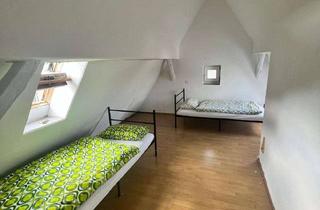 Wohnung mieten in Weilerer Straße 26, 74889 Sinsheim, 3-Zimmer-Dachgeschosswohnung in Sinsheim-Reihen
