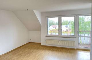 Wohnung mieten in Grobestraße 13c, 39435 Borne, Für Familien: 4-Zimmer-Wohnung mit Balkon und Gäste-WC