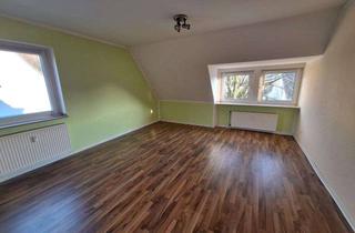 Wohnung mieten in Alte Poststr. 8a, 42555 Velbert, Schöne Dachgeschoss Wohnung WG tauglich für bis zu 3 Personen
