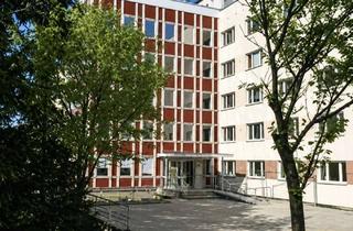 Wohnung mieten in Doktor-Salvador-Allende-Straße, 99425 Schönblick, Nachmieter gesucht: 1-Raum-Wohnung der TVT in Weimar (Schönblick)