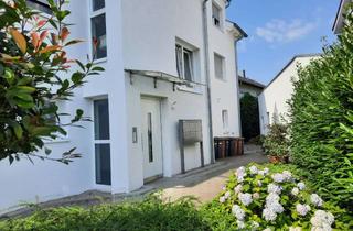 Wohnung mieten in Lindenstr. 1a, 77815 Bühl, Großzügige 3- Zimmer-Wohnung mit Balkon und Garage