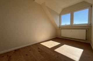 Wohnung mieten in Pestalozzistr., 01809 Heidenau, Frisch modernisiert! - Gemütliche 3-Raum-Wohnung mit EBK und PKW-Stellplatz!