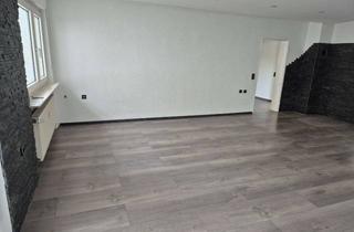 Wohnung mieten in 61130 Nidderau, Zur Vermietung steht eine schöne, helle und großzügig geschnittene Wohnung mit ca. 120 m² Wohnfläche